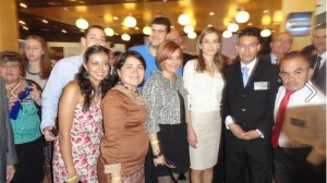 SAR Letizia Ortiz, junto con Pali y Toto et al, en la firma de la Alianza Iberoamericana